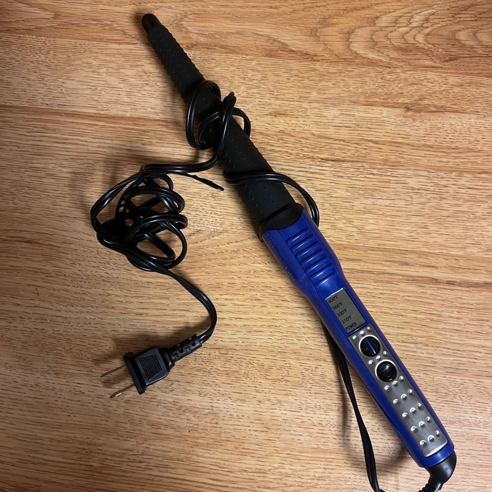 Blue Curling Wand